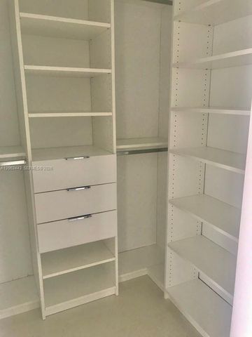 488 NE 18th Street 3000, Miami, FL 33132