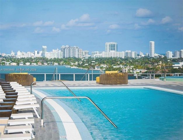 488 NE 18th Street 3000, Miami, FL 33132