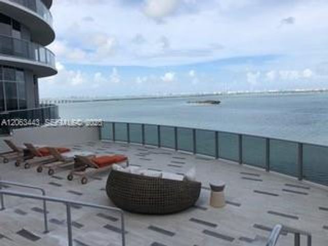 488 NE 18th Street 3000, Miami, FL 33132
