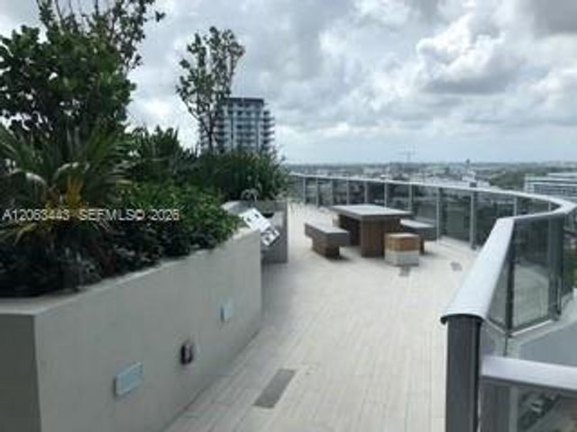 488 NE 18th Street 3000, Miami, FL 33132