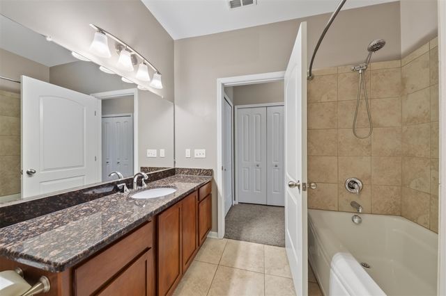 2591 W Towne Street, Ann Arbor, MI 48103