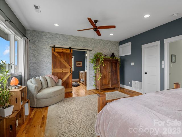 197 Arlys Lane, Tryon, NC 28782