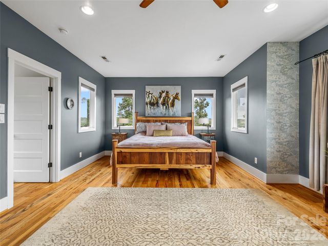 197 Arlys Lane, Tryon, NC 28782