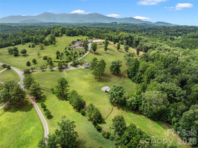 197 Arlys Lane, Tryon, NC 28782