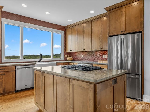 197 Arlys Lane, Tryon, NC 28782