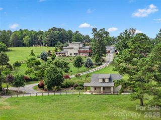 197 Arlys Lane, Tryon, NC 28782