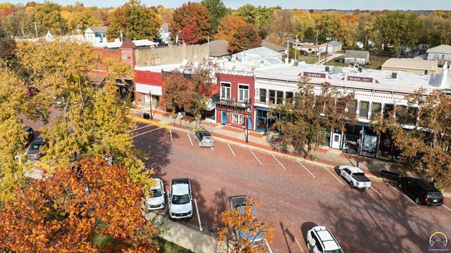 110 W 5th ST, Holton, KS 66436