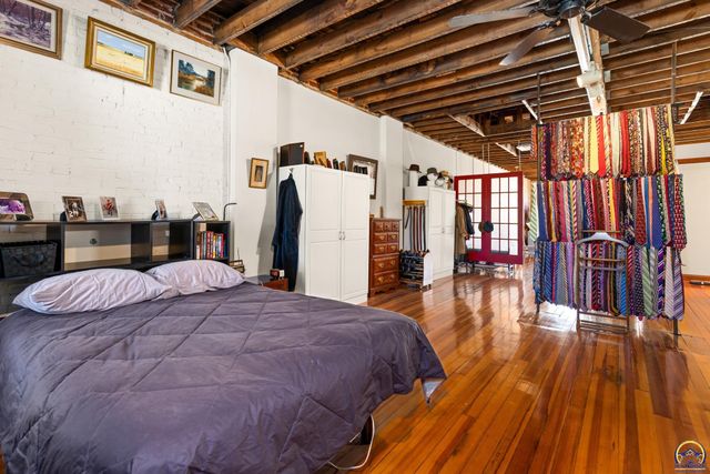 110 W 5th ST, Holton, KS 66436