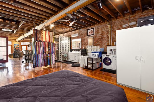 110 W 5th ST, Holton, KS 66436