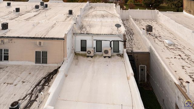 110 W 5th ST, Holton, KS 66436