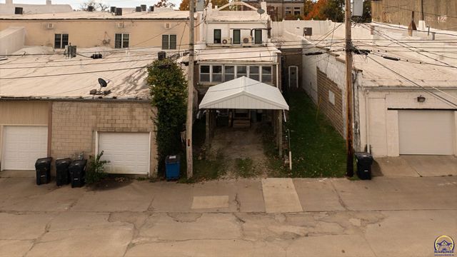 110 W 5th ST, Holton, KS 66436