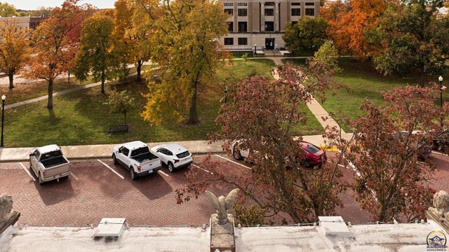 110 W 5th ST, Holton, KS 66436