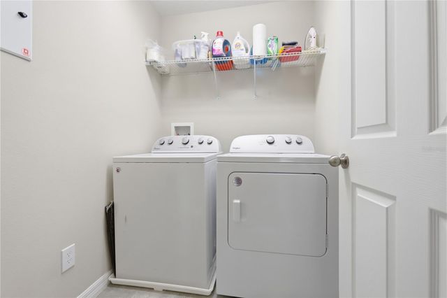 2374 KENNINGTON COVE, Deland, FL 32724