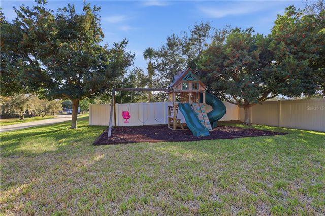 2374 KENNINGTON COVE, Deland, FL 32724