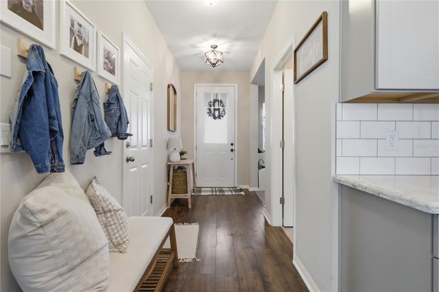 2374 KENNINGTON COVE, Deland, FL 32724