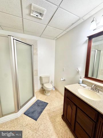 381 BENYOU LN, New Cumberland, PA 17070