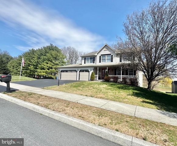 381 BENYOU LN, New Cumberland, PA 17070