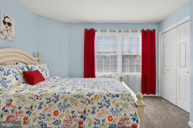 381 BENYOU LN, New Cumberland, PA 17070