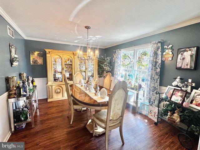 381 BENYOU LN, New Cumberland, PA 17070