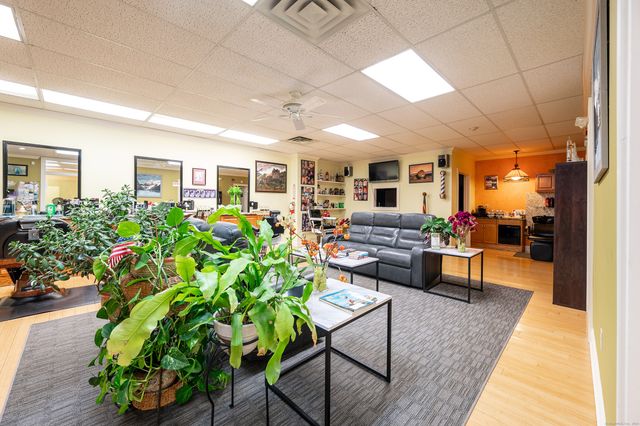 246 Federal Road C15, Brookfield, CT 06804