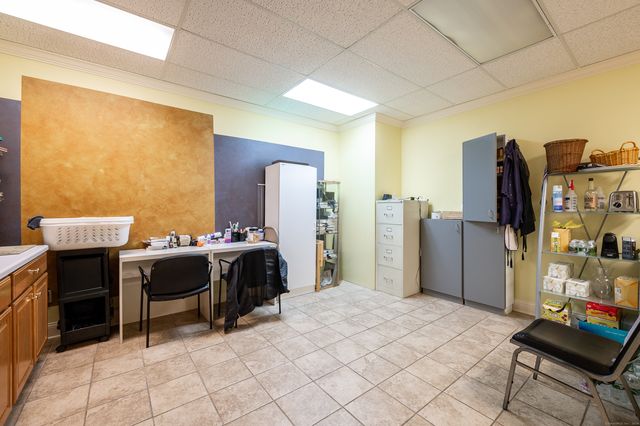 246 Federal Road C15, Brookfield, CT 06804