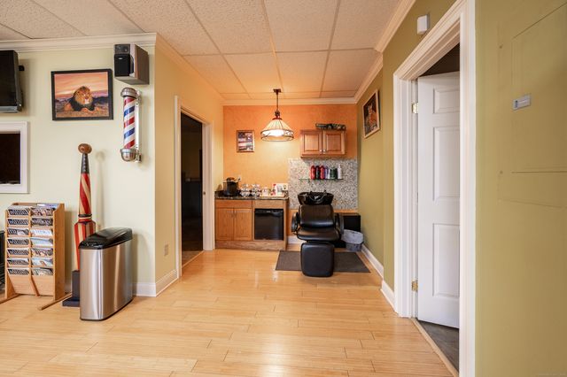 246 Federal Road C15, Brookfield, CT 06804