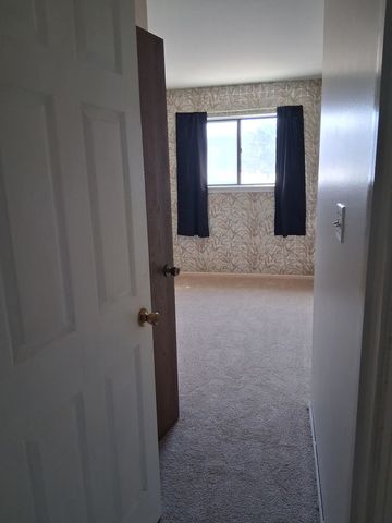 266 12th Street 3B, Wheeling, IL 60090