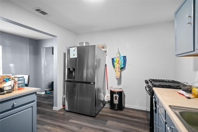 4115 S Peachtree Road, Balch Springs, TX 75180