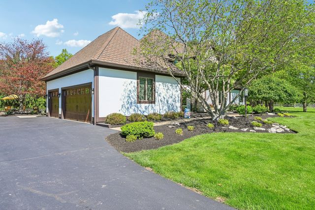 8310 Dublin Road, Powell, OH 43065