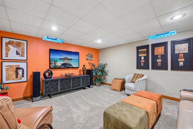 8310 Dublin Road, Powell, OH 43065