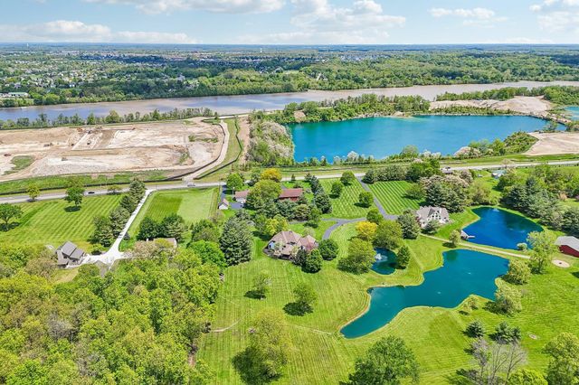 8310 Dublin Road, Powell, OH 43065