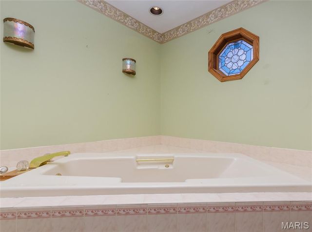 2677 Eisenbath Road, O'fallon, MO 63366