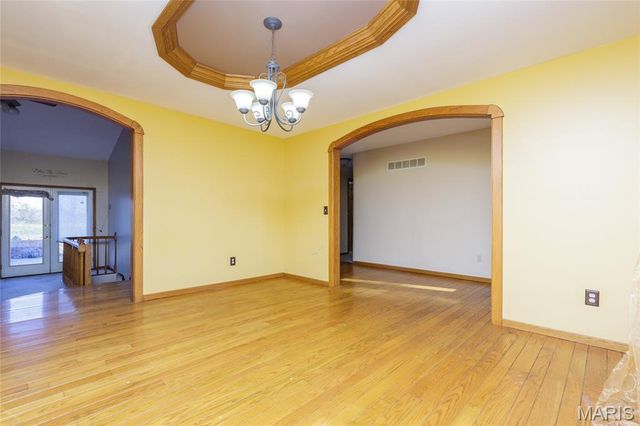 2677 Eisenbath Road, O'fallon, MO 63366