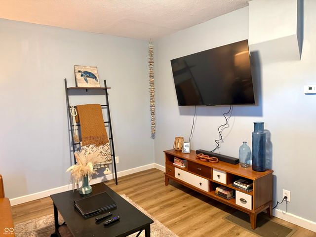 303 S Proud Street, Muncie, IN 47305