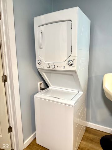 303 S Proud Street, Muncie, IN 47305