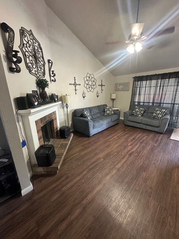 118 London Lane, Glenn Heights, TX 75154 — photo 3