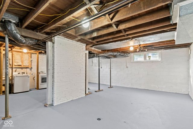 2115 Irwin Drive, Columbus, IN 47201