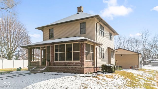 2115 Irwin Drive, Columbus, IN 47201