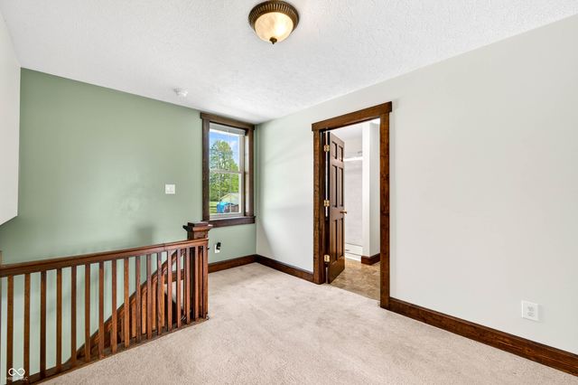 2115 Irwin Drive, Columbus, IN 47201