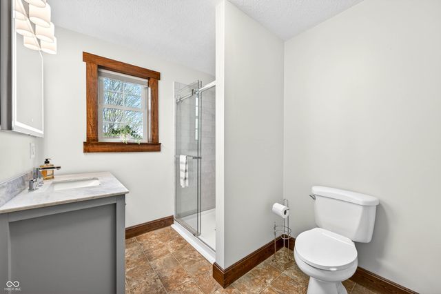 2115 Irwin Drive, Columbus, IN 47201