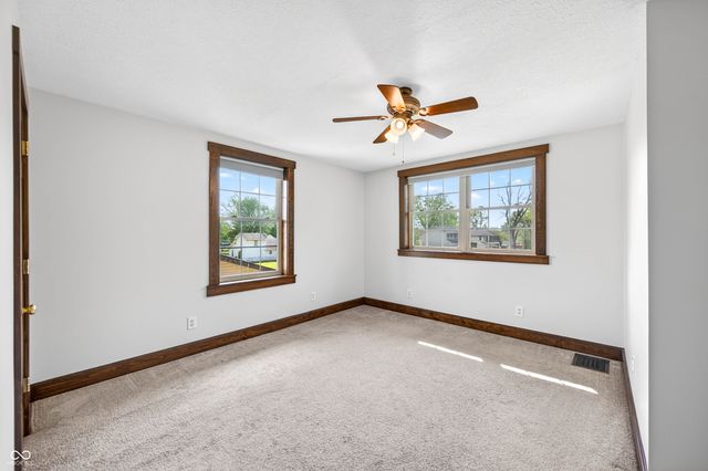 2115 Irwin Drive, Columbus, IN 47201