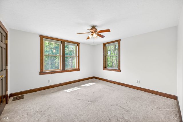 2115 Irwin Drive, Columbus, IN 47201