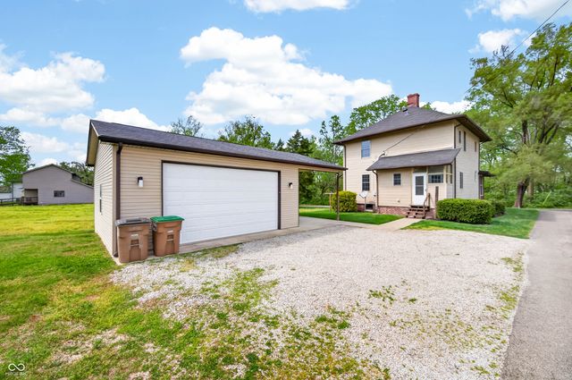 2115 Irwin Drive, Columbus, IN 47201