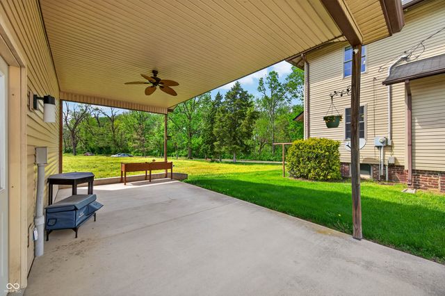 2115 Irwin Drive, Columbus, IN 47201