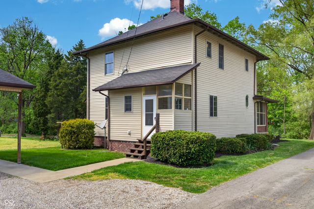 2115 Irwin Drive, Columbus, IN 47201