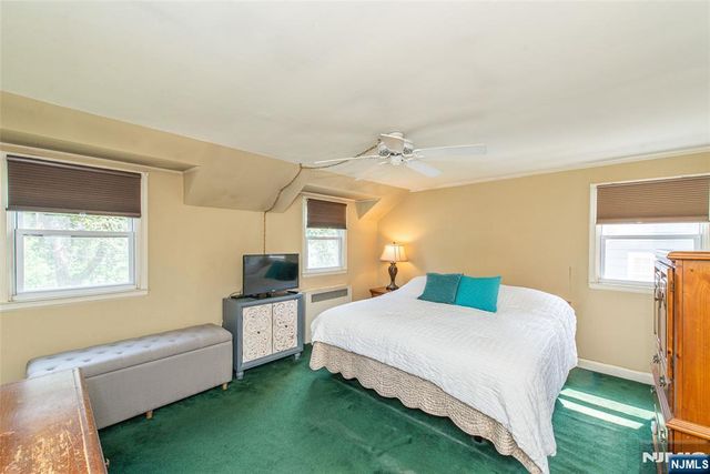 19 Essex Road, Essex Fells, NJ 07021