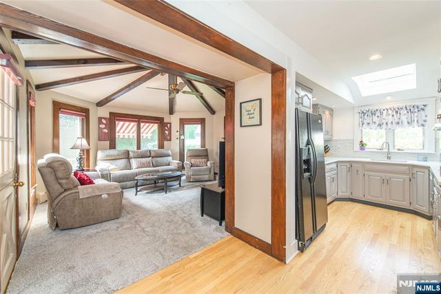 19 Essex Road, Essex Fells, NJ 07021