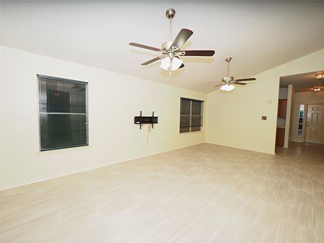 1161 Kentra DR W, Pflugerville, TX 78660