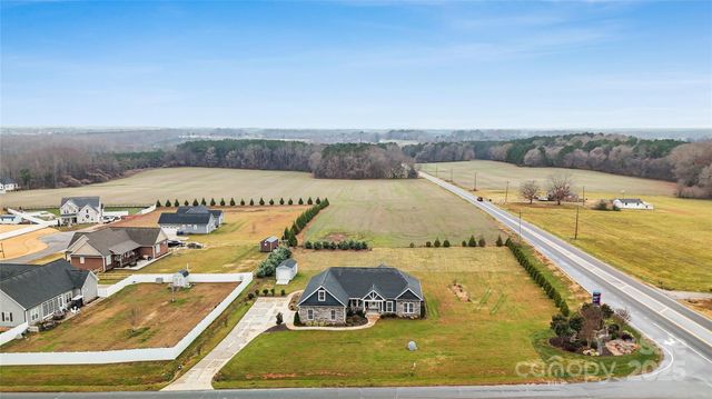 120 Yorkshire Farms Drive, Salisbury, NC 28147