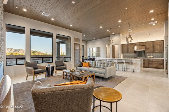 12406 N Durham Wash Drive, Marana, AZ 85658